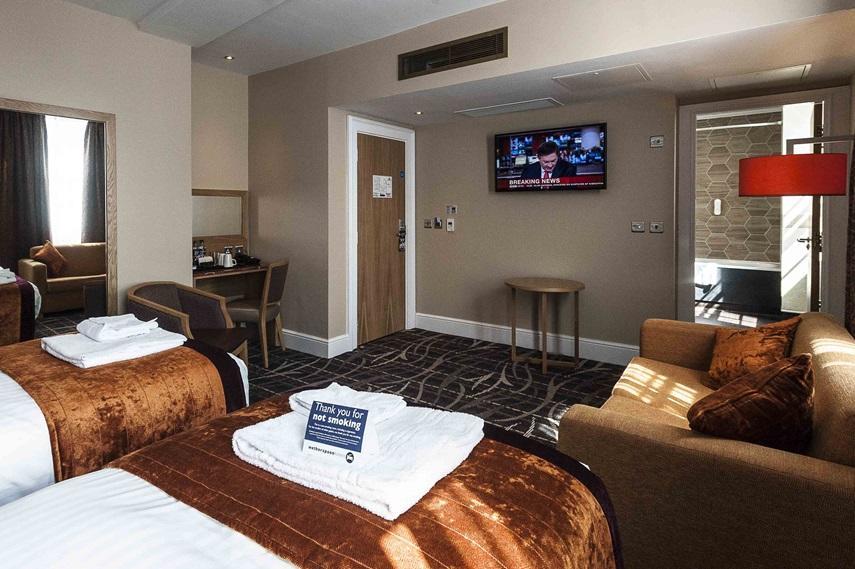 The Crown Hotel Wetherspoon بيجلزويد المظهر الخارجي الصورة