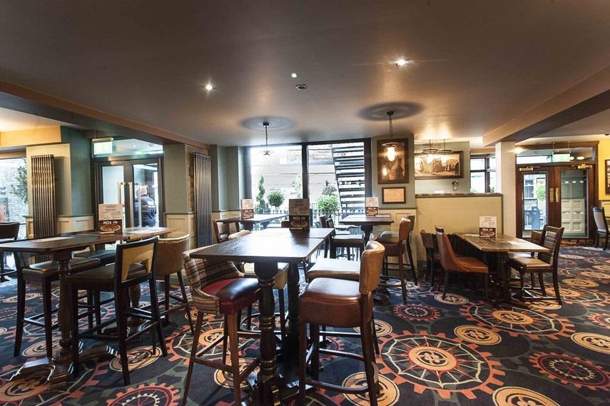 The Crown Hotel Wetherspoon بيجلزويد المظهر الخارجي الصورة